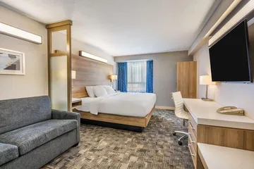 Microtel Inn & Suites by Wyndham Timmins