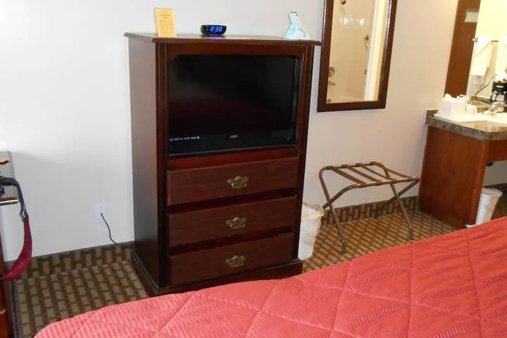 Room 4 of 22