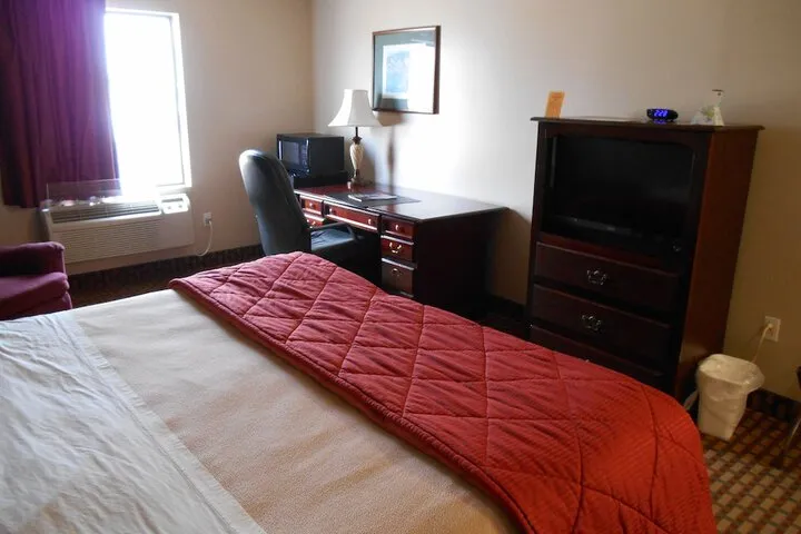 Room 3 of 22