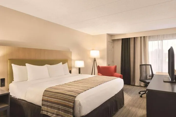 Room 5 of 22