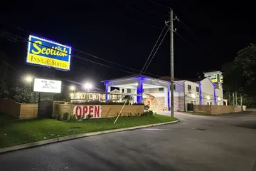 Scottish Inn & Suites - IAH Airport