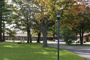 Rideau Heights Inn