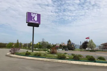Knights Inn Fort Erie