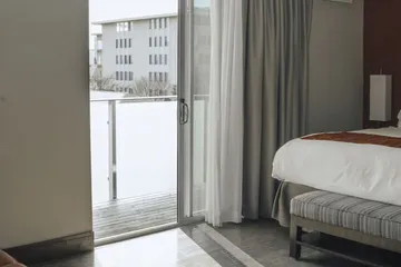 SIRTAJ - Beverly Hills