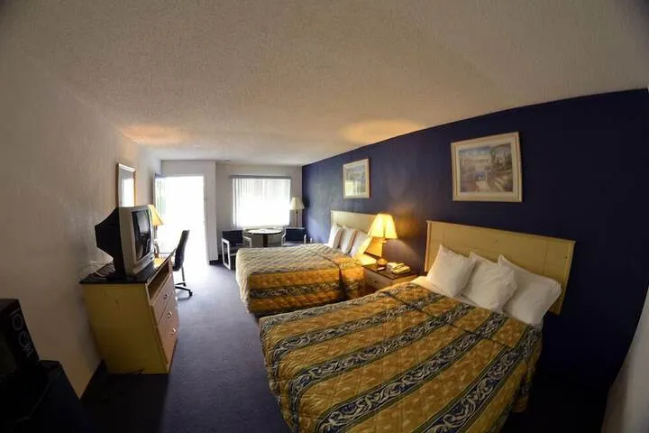 Room 5 of 51