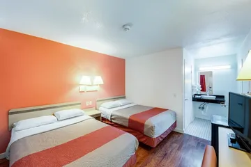 Motel 6 Greenville TX