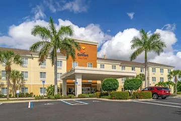 Comfort Suites Sarasota - Siesta Key