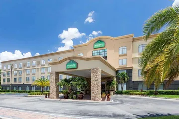Wingate by Wyndham Convention Center Closest Universal Orlando