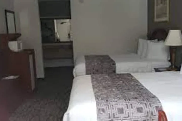 Room 5 of 26