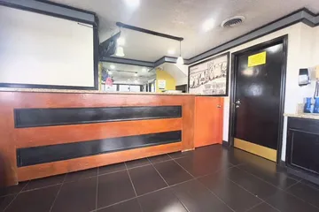 Economy Suites - Fairgrounds