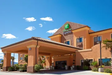 Holiday Inn Express Hotel & Suites Kingman by IHG