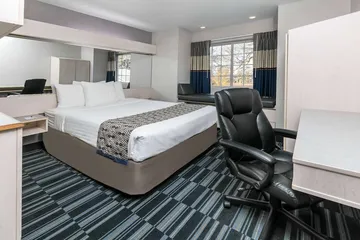 Microtel Inn & Suites by Wyndham Scott / Lafayette