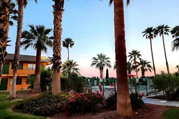 Econo Lodge Inn & Suites Yuma