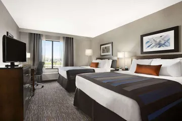 Wingate by Wyndham Bismarck