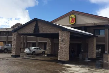 Super 8 by Wyndham Red Deer