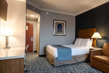 Monte Carlo Inn Toronto West Suites