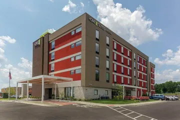 Home2 Suites by Hilton Louisville Airport / Expo Center KY