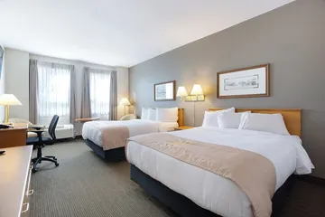 Lakeview Inns & Suites - Okotoks