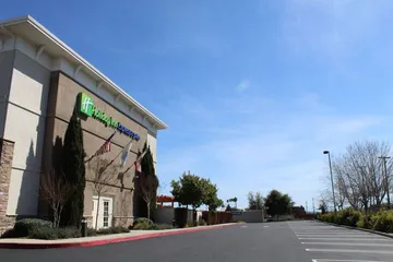 Holiday Inn Express & Suites Napa American Canyon by IHG
