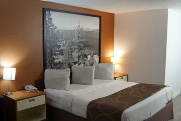 Super 8 by Wyndham Fernley
