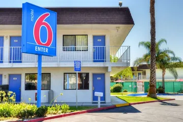 Motel 6 – Santa Nella on I-5