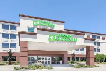 Wyndham Garden Elk Grove Village / OHare