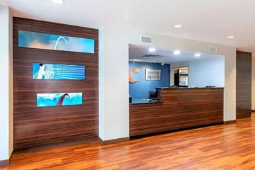 MainStay Suites St. Louis Airport