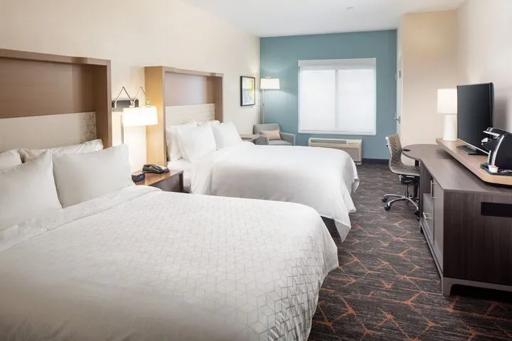 Room 2 of 45