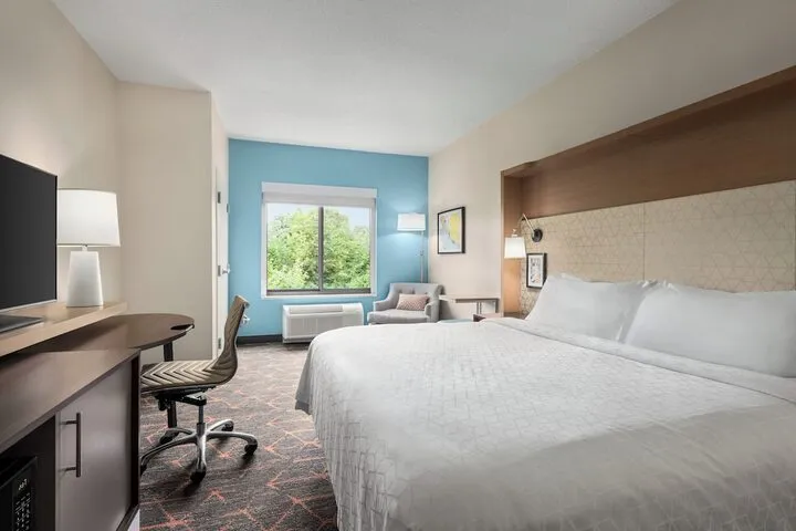 Room 4 of 45