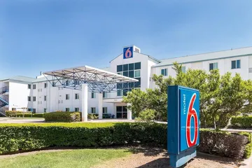Motel 6 Irving TX - DFW Airport North