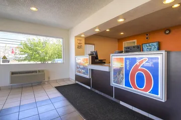 Motel 6 Las Vegas NV – I-15 Stadium