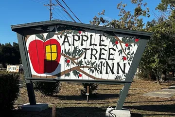 Apple Tree Inn