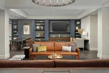 Courtyard by Marriott Savannah Downtown / Historic District