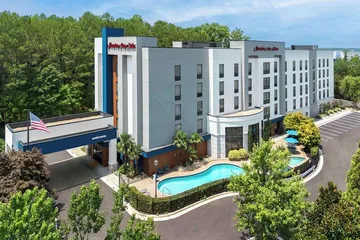 Hampton Inn & Suites ATL-Six Flags