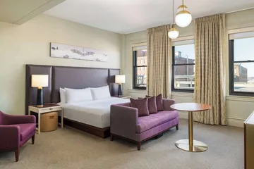 Hotel Savoy Kansas City Tapestry Collection by Hilton