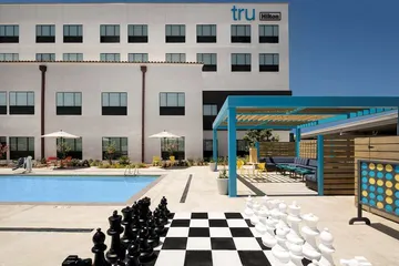 Tru by Hilton San Antonio Downtown Riverwalk