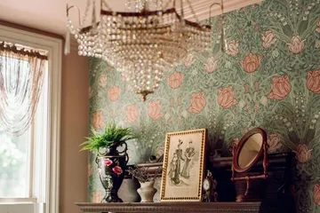 The Dutch Flat Hotel