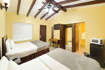 El Patio Inn - Near Universal Studios Hollywood