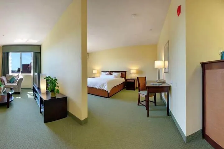 Room 3 of 23
