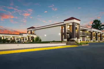 Horizon Inn & Suites