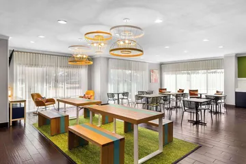 Spark by Hilton Pearland