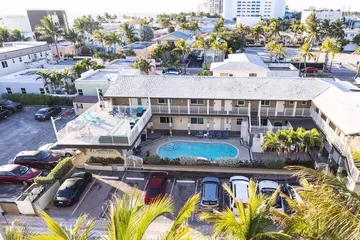 Caribbean Resort Suites