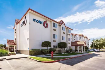 Motel 6 Dixon CA