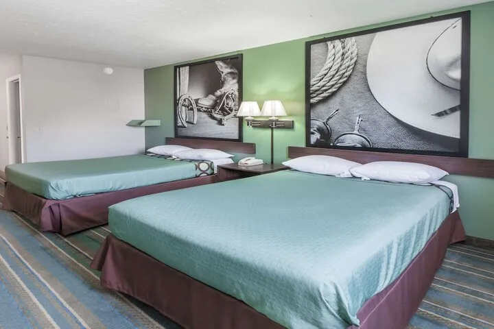 Room 5 of 14