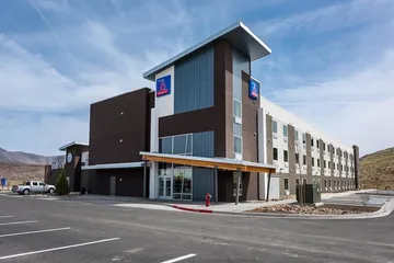 Studio 6 Mccarran NV - Sparks - Tahoe - Reno Industrial Center