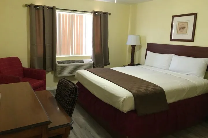 Room 4 of 38
