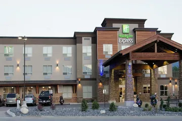 Holiday Inn Express Golden-Kicking Horse by IHG
