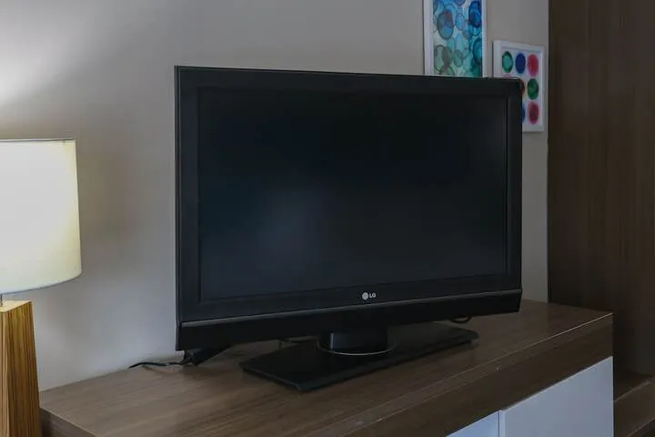 Room 4 of 24