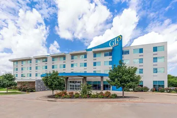 GLō Best Western Dallas South DeSoto
