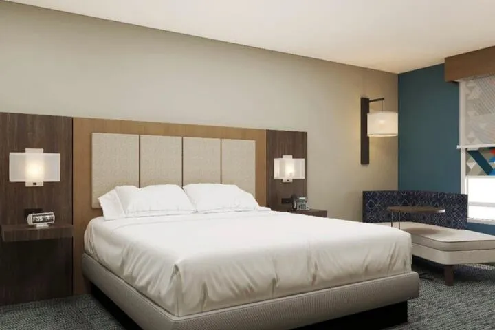 Room 5 of 20